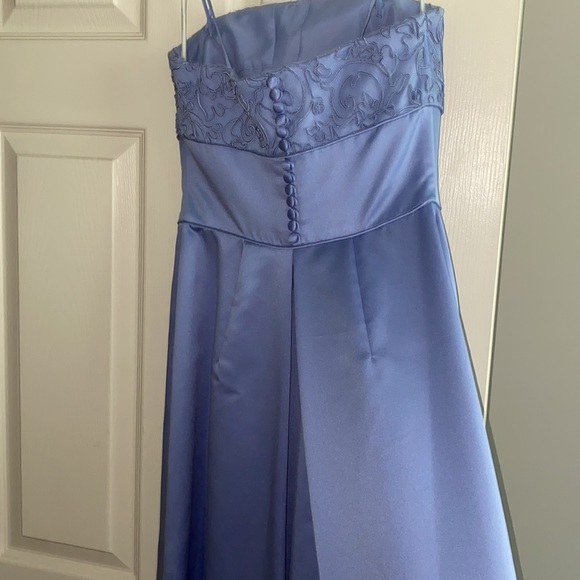 Size 2 Periwinkle dress from David’s Bridal. Wore once I have cleaned the dress - Picture 7 of 14